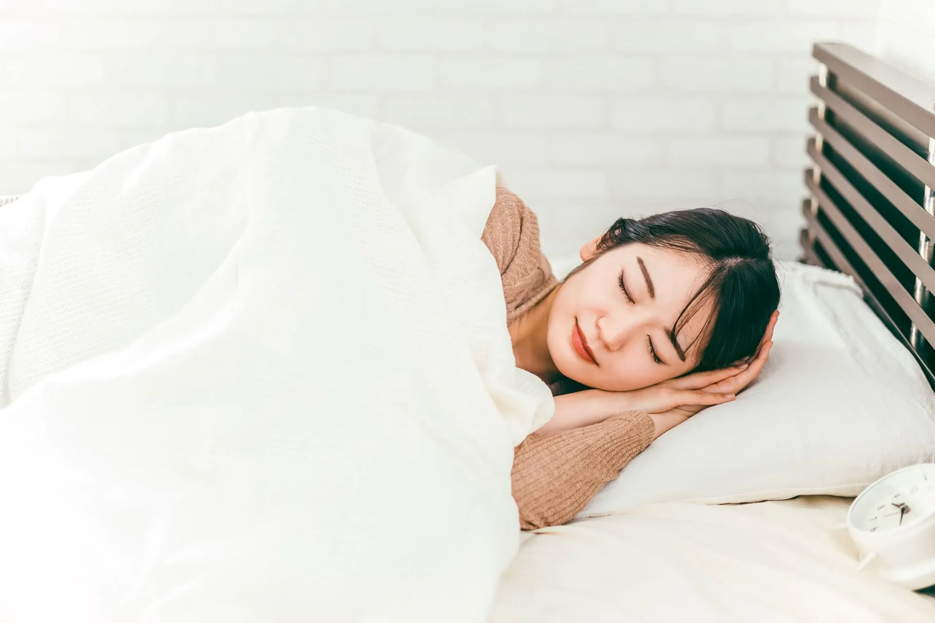 十分に寝たのにどうして眠たくなるの？